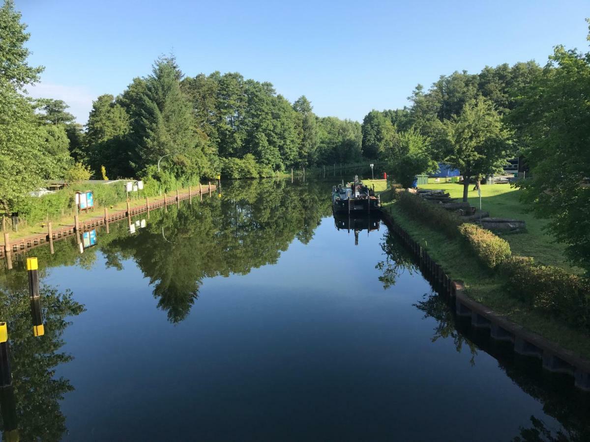 Ferienhaus Im Fischersteig Wustrow  Exteriér fotografie