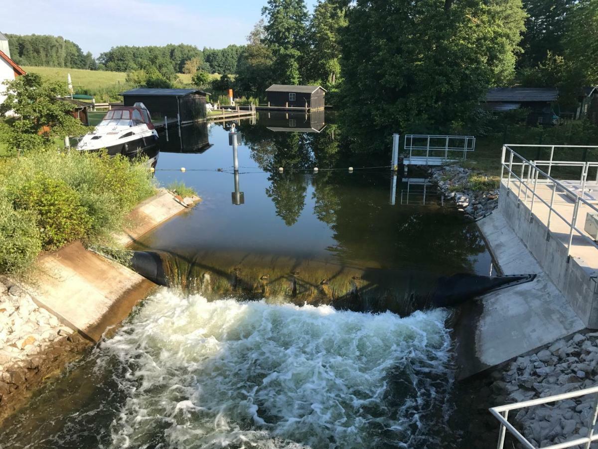 Ferienhaus Im Fischersteig Wustrow  Exteriér fotografie